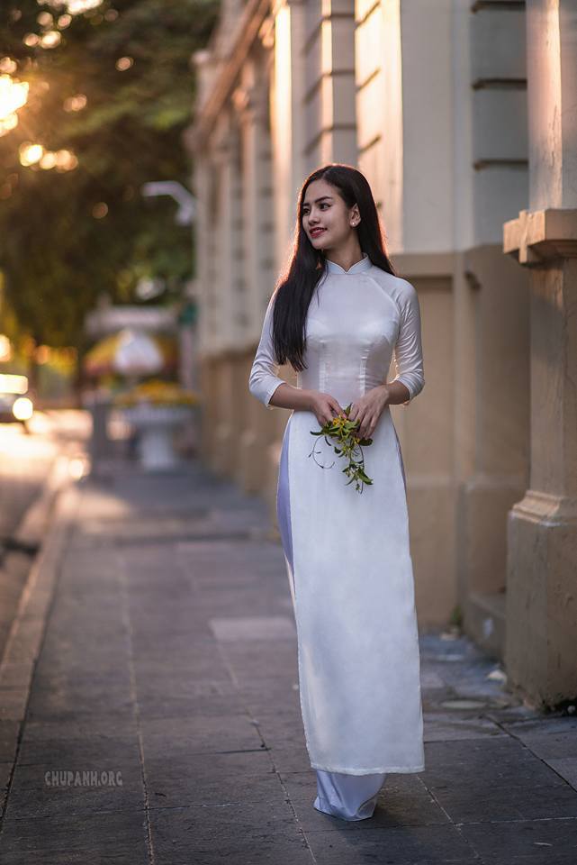 朋友未婚妻hd中字播放地址